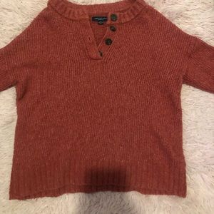 American Eagle sweater